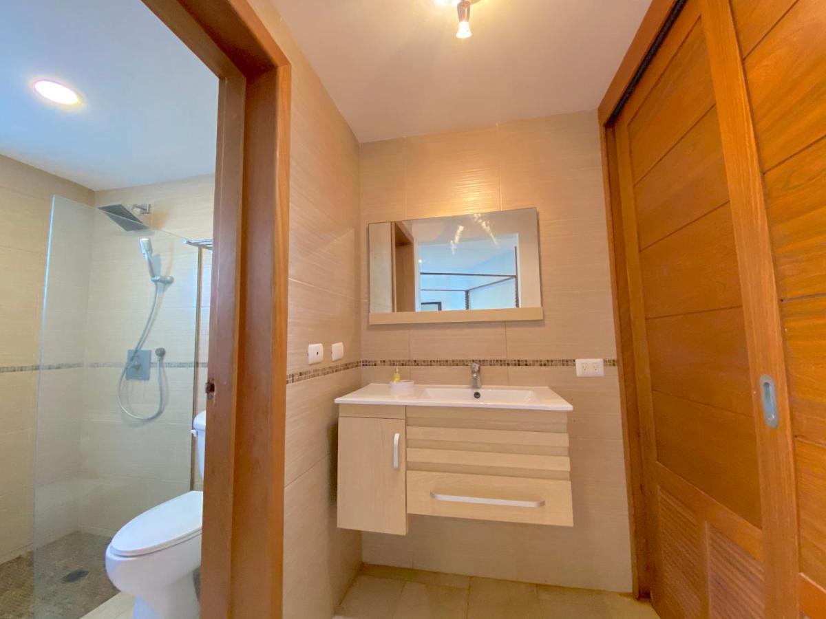 Los Corales Villas And Suites - Beach Club, Spa, Restaurants Punta Cana Buitenkant foto