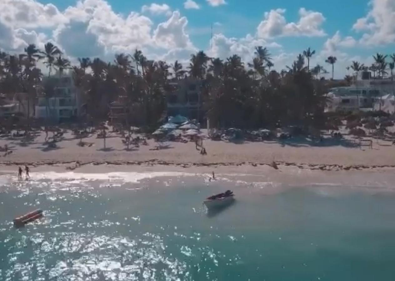 Los Corales Villas And Suites - Beach Club, Spa, Restaurants Punta Cana Buitenkant foto