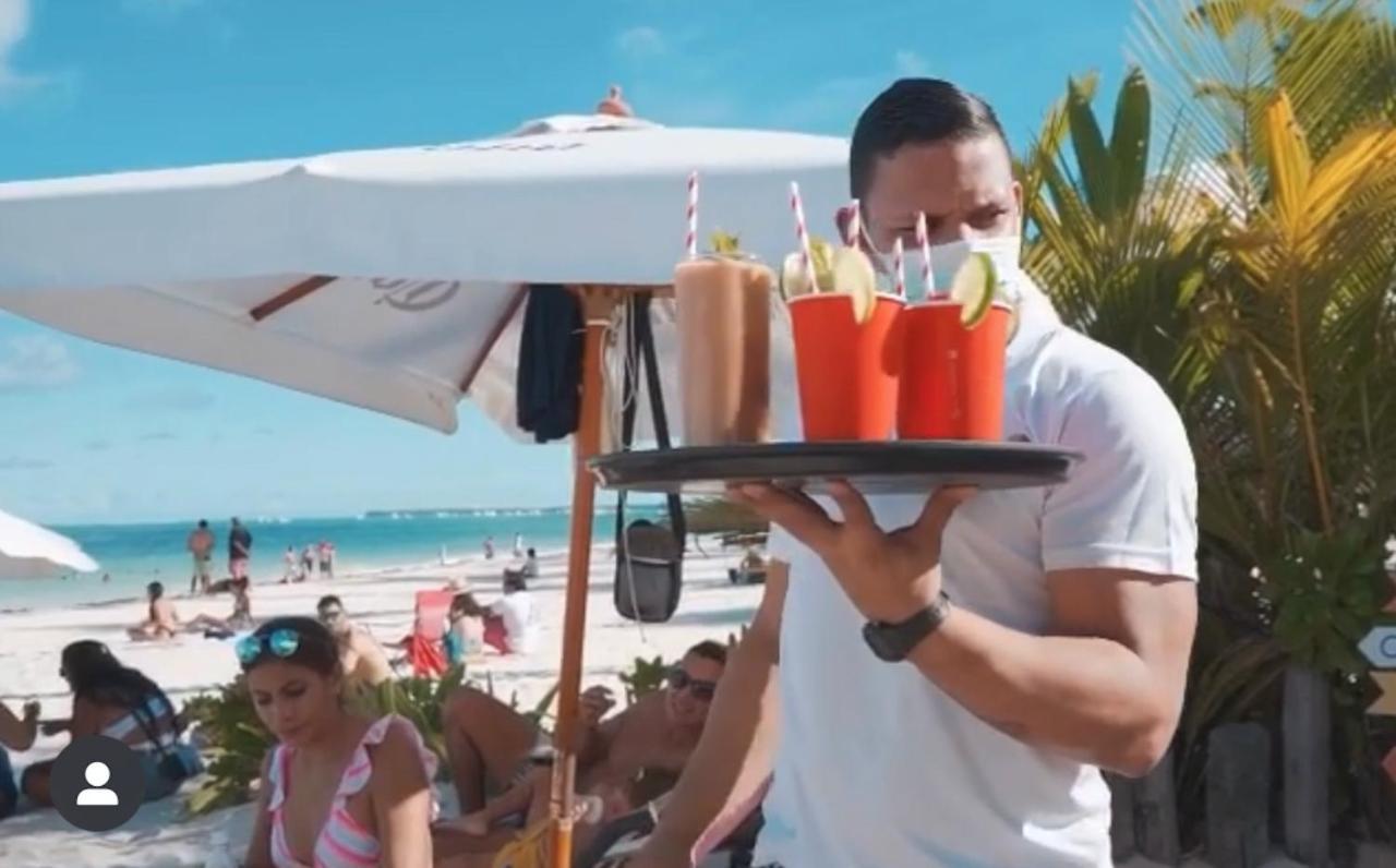 Los Corales Villas And Suites - Beach Club, Spa, Restaurants Punta Cana Buitenkant foto