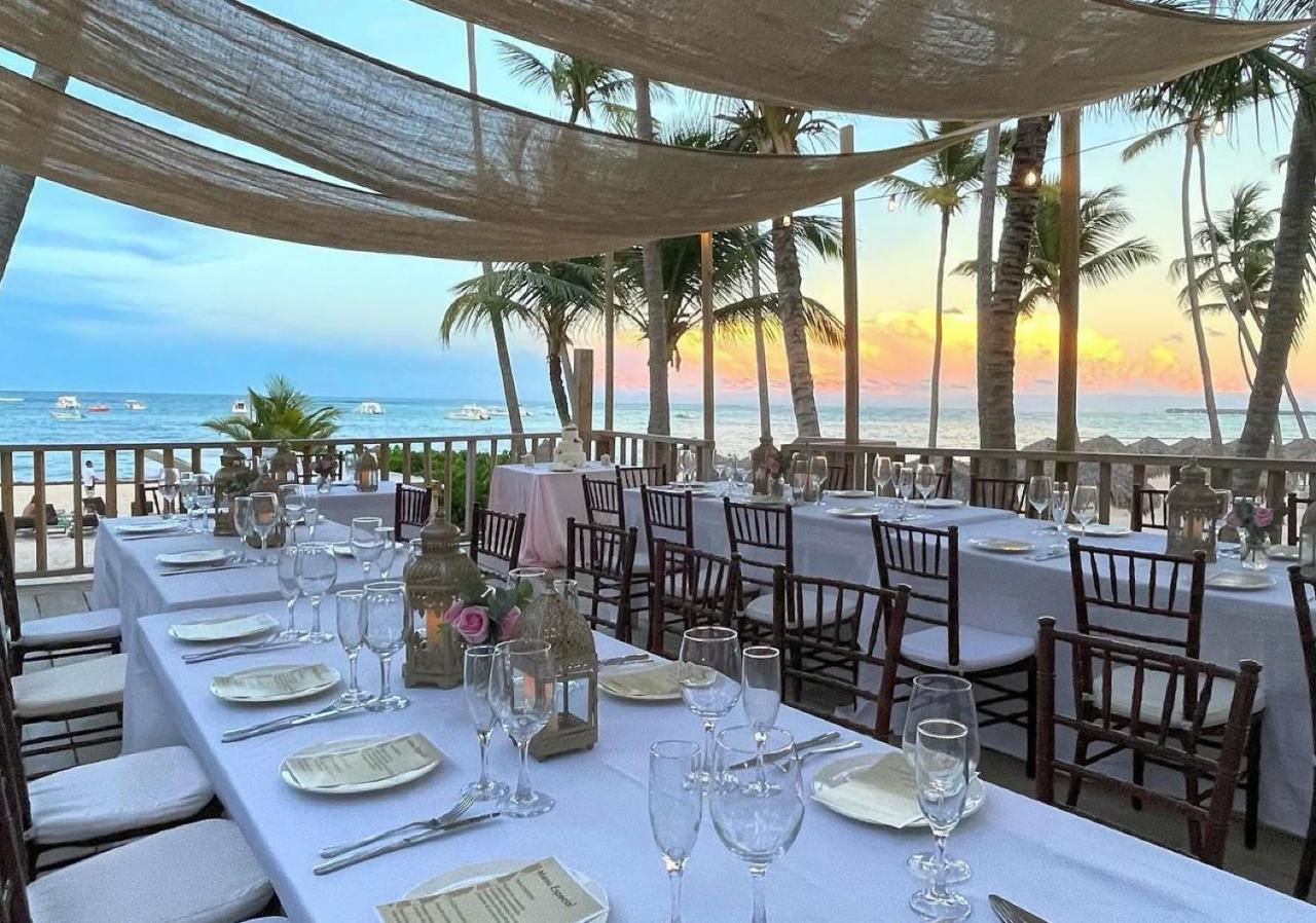 Los Corales Villas And Suites - Beach Club, Spa, Restaurants Punta Cana Buitenkant foto